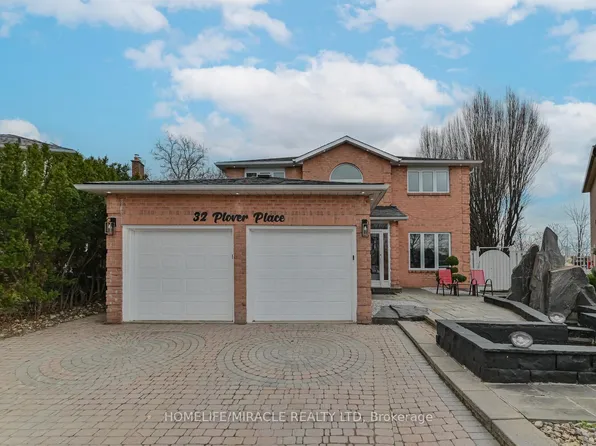 32 Plover Pl, Brampton, ON L6W 4C4