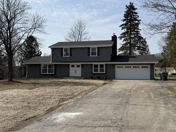 3745 Overlook DRIVE WEST West, Hubertus, WI 53033