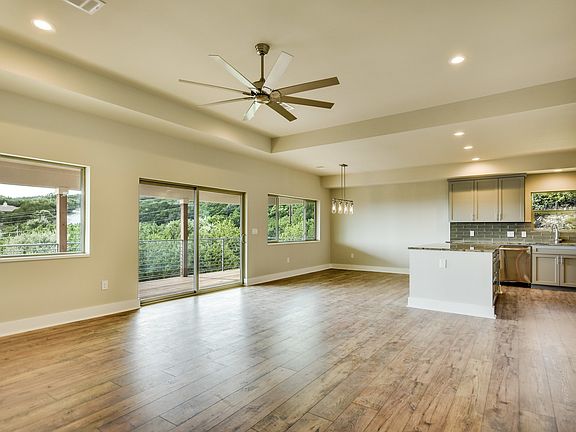 5th image of 7822 Dakota Cir