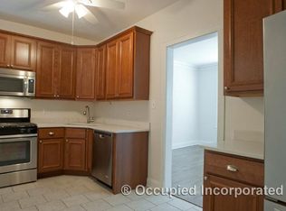 1368 W Greenleaf Ave APT 1S, Chicago, IL 60626
