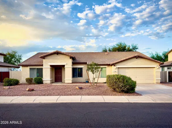 3626 E LATHAM Way, Gilbert, AZ 85297