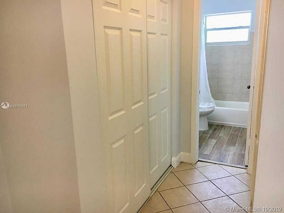 3rd image of 2402 NE 188th St #2402