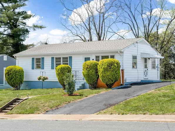 1644 Meridian St, Charlottesville, VA 22902