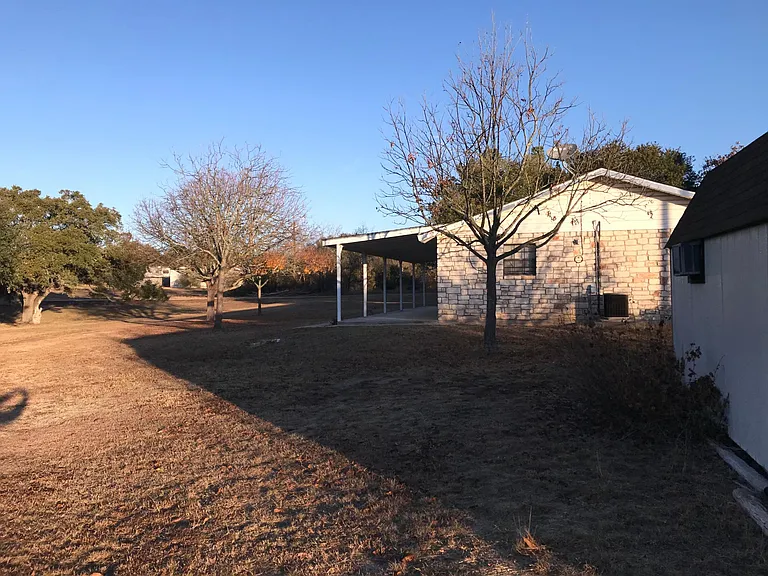 705 Possum Trot St — Photo 11