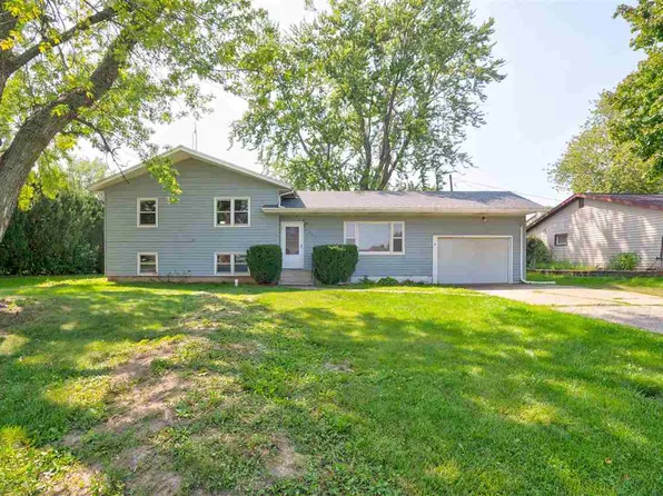 505 S 11th Ave, Washington, IA 52353