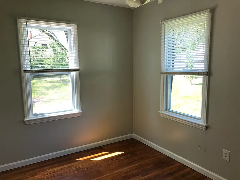 13603 Kirton Ave — Photo 22