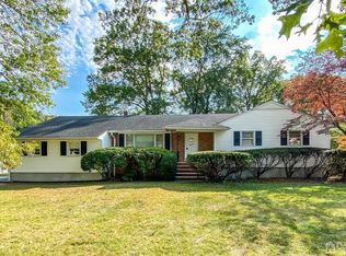 19 Freeman Ave, Edison, NJ 08820