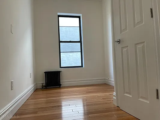 Rented by Hillel Realty Group | media 9