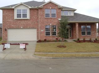 5121 Raisintree Dr, Fort Worth, TX 76244