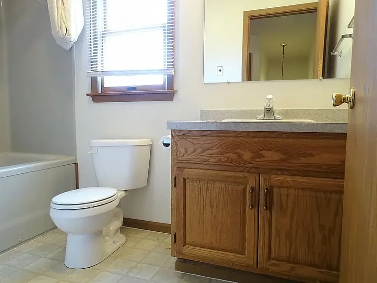 219 N Market St #106 — Photo 7