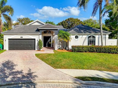 8020 Bermuda Point Lane, Davie, FL, 33328