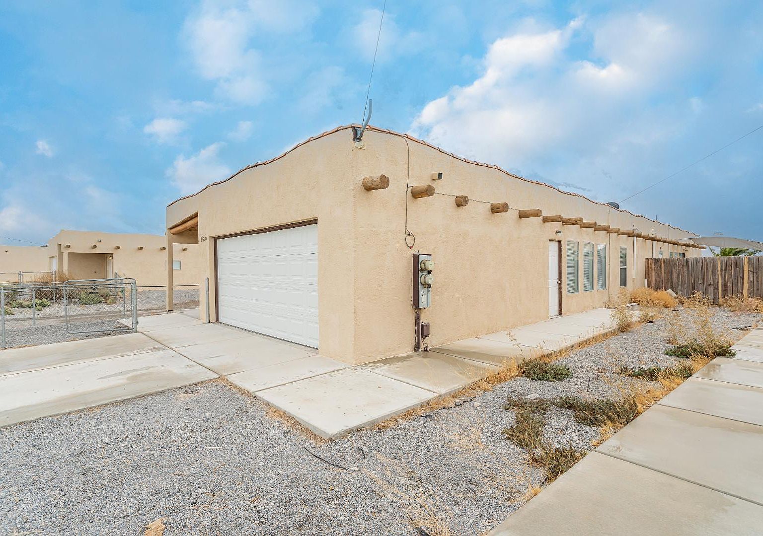 1960 E Ambush St APT C