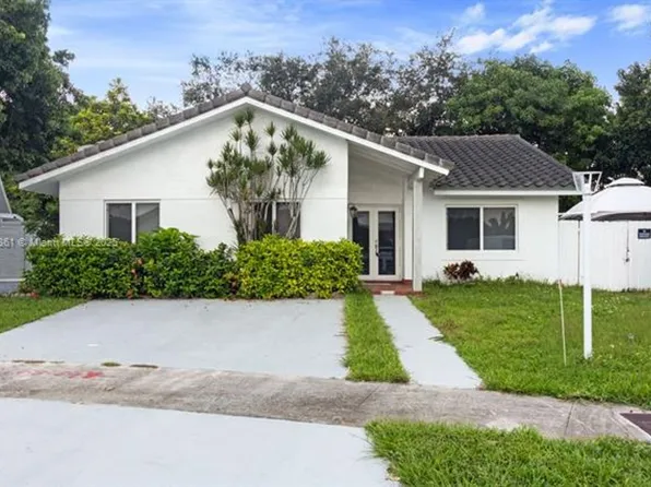 9617 SW 144th Pl, Miami, FL 33186