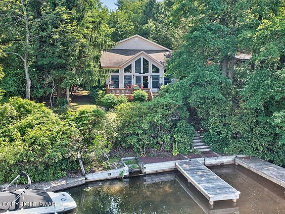 2nd image of 99 N Lake Dr