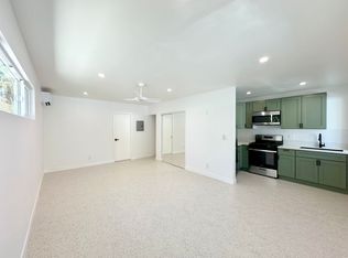 372 S Belardo Rd #2, Palm Springs, CA 92262