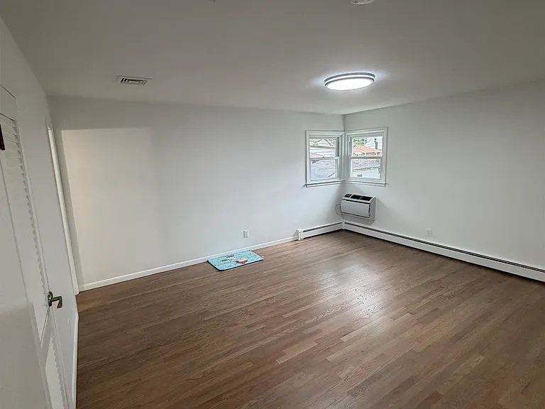 121 Sunset Pl — Photo 9