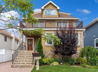 225 E Walnut St, Long Beach, NY 11561