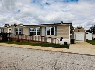 70 Lodgewood Dr, Ashland, OH 44805
