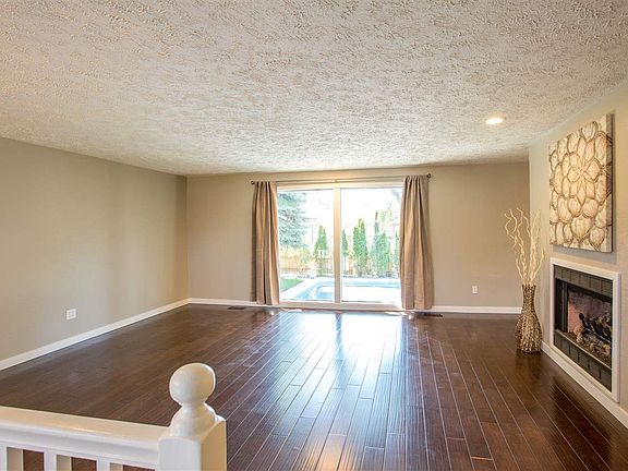 4th image of 5411 W Russett Dr