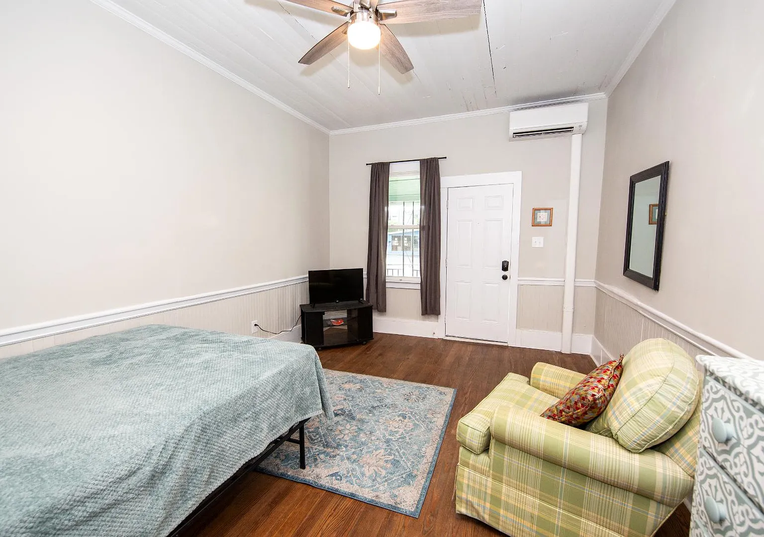 116 Church St - 4 — Photo 3