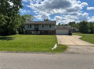 1866 Annalane Dr, Streetsboro, OH 44241