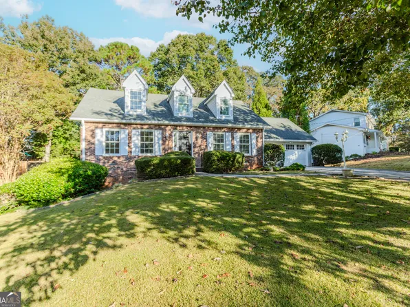 5352 Waterford Dr, Atlanta, GA 30338