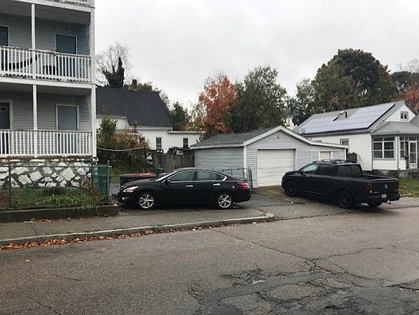 2nd image of 47 Fairmount Ave