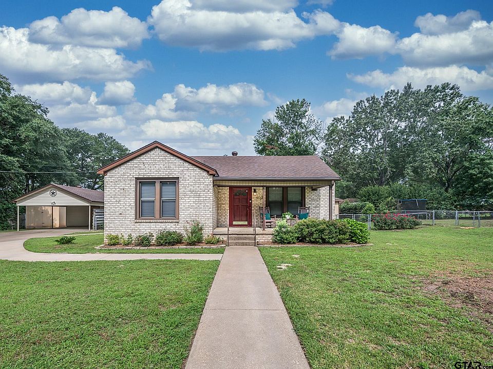 1st image of 403 Toby Ln