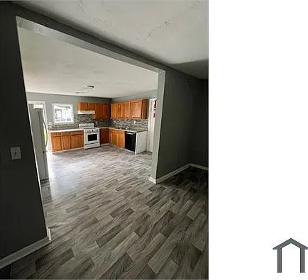 4402 Highland Rd — Photo 12