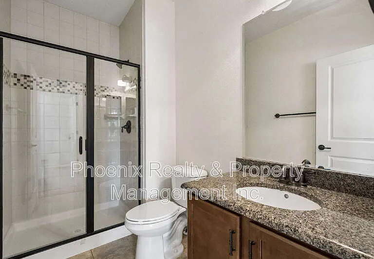 1417 Lander Ln — Photo 7