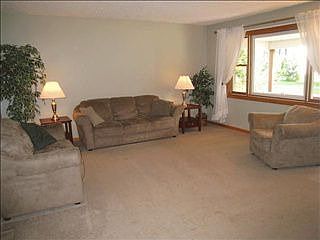 1st image of 6422 Peters Ln