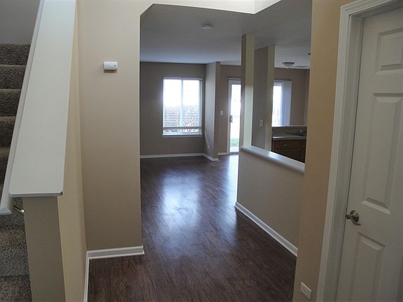 2nd image of 1532 Meadowsedge Ln