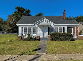 1407 Bridge St, St matthews, SC 29135