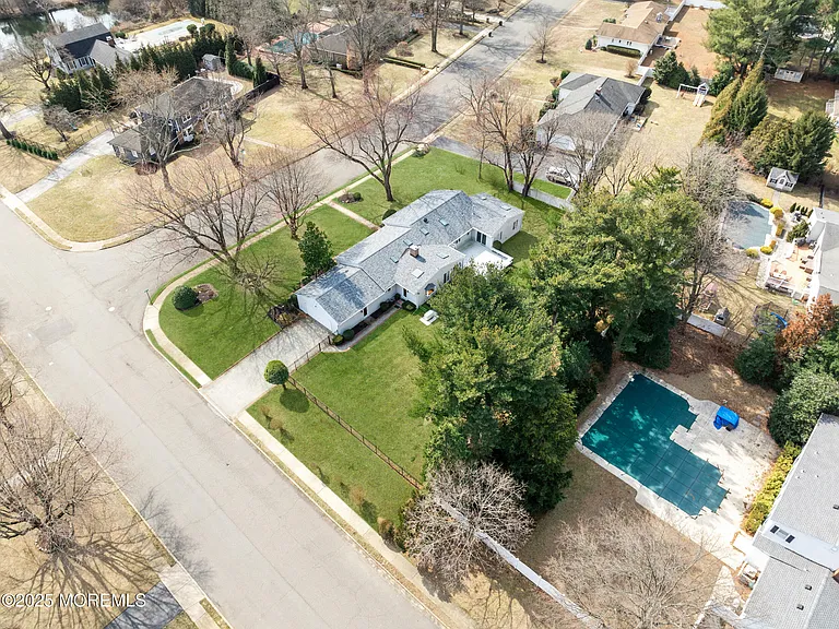 9 Abis Pl — Photo 38