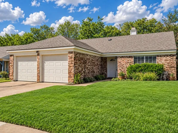 5522 Yaupon Dr, Arlington, TX 76018