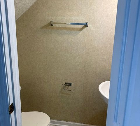 5th image of 170 Victoria Ct #B