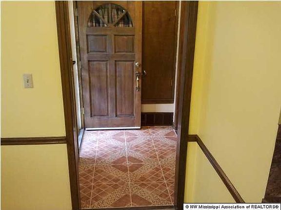 4th image of 7153 Oak Forest Dr