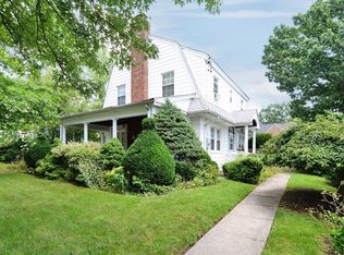 3357 162nd St, Flushing, NY 11358