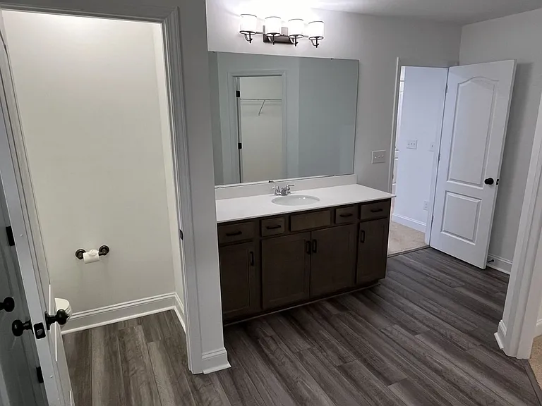 616 Southstone Dr — Photo 28