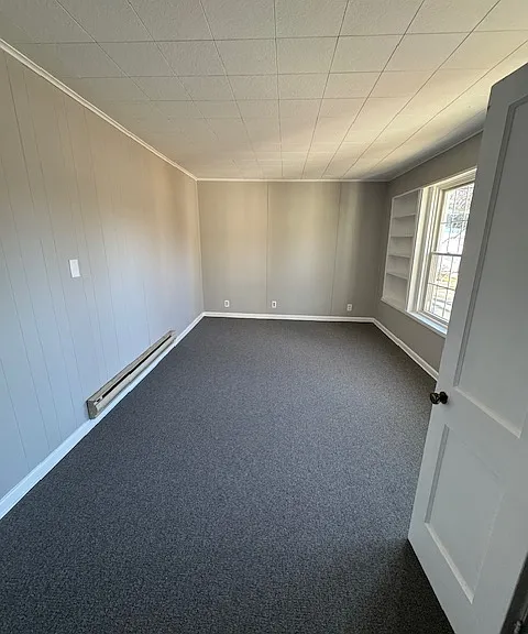206 E Maple Rd #C — Photo 5
