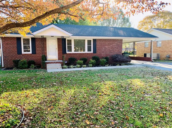 307 Gateway Ln, Hopkinsville, KY 42240
