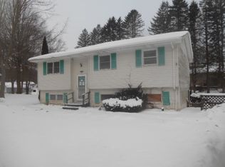 5512 Briarcliff Dr, Edinboro, PA