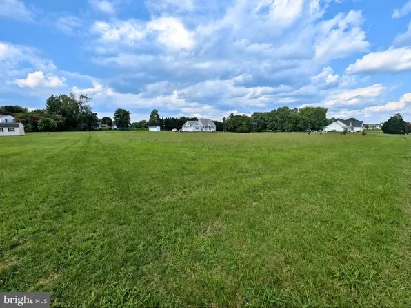 23440 Grampton Rd, Avenue, MD 20609