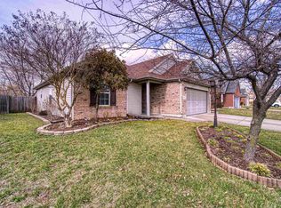 9940 Chatteris Rd, Evansville, IN 47725