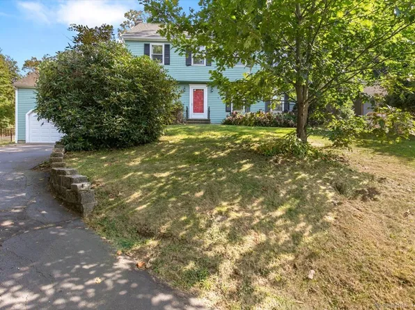 64 Leatherman Trail, Hamden, CT 06518