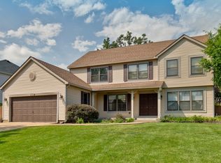 1134 Saddle Ridge Trl, Cary, IL 60013