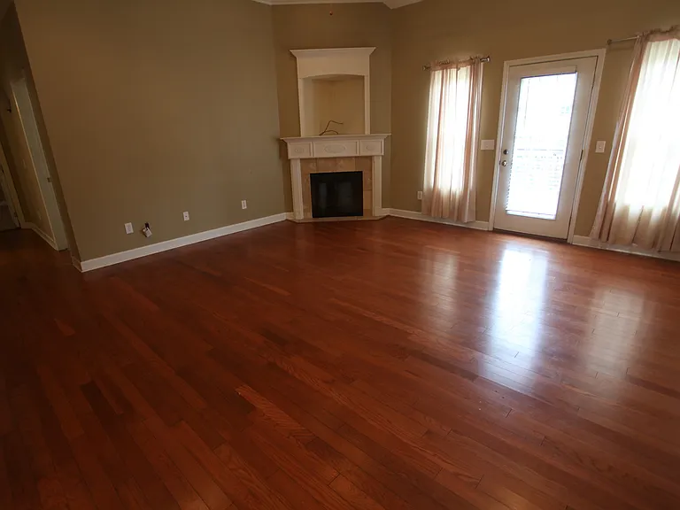 4020 Beth Anne Pl — Photo 4