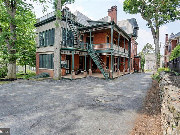 4th image of 100 E Orange St