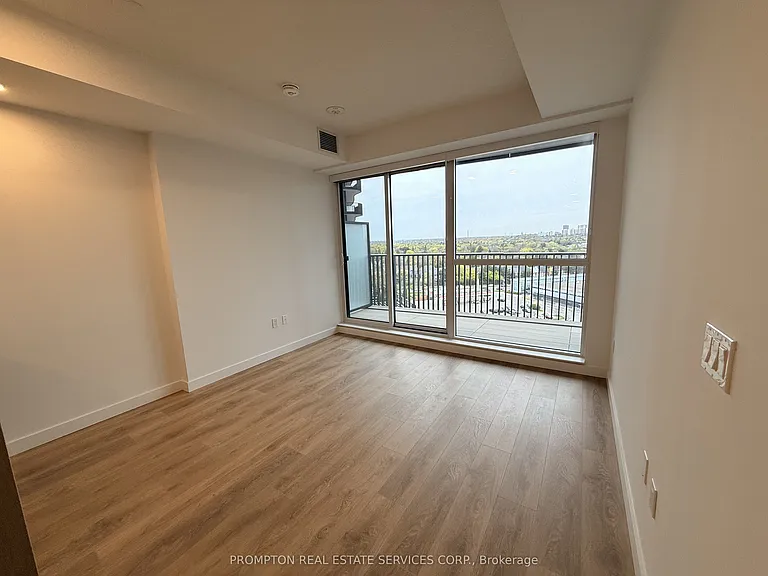 18 Esther Shiner Blvd #1006 — Photo 4