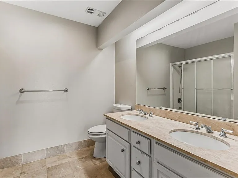 520 S Chaparral St #501 — Photo 19